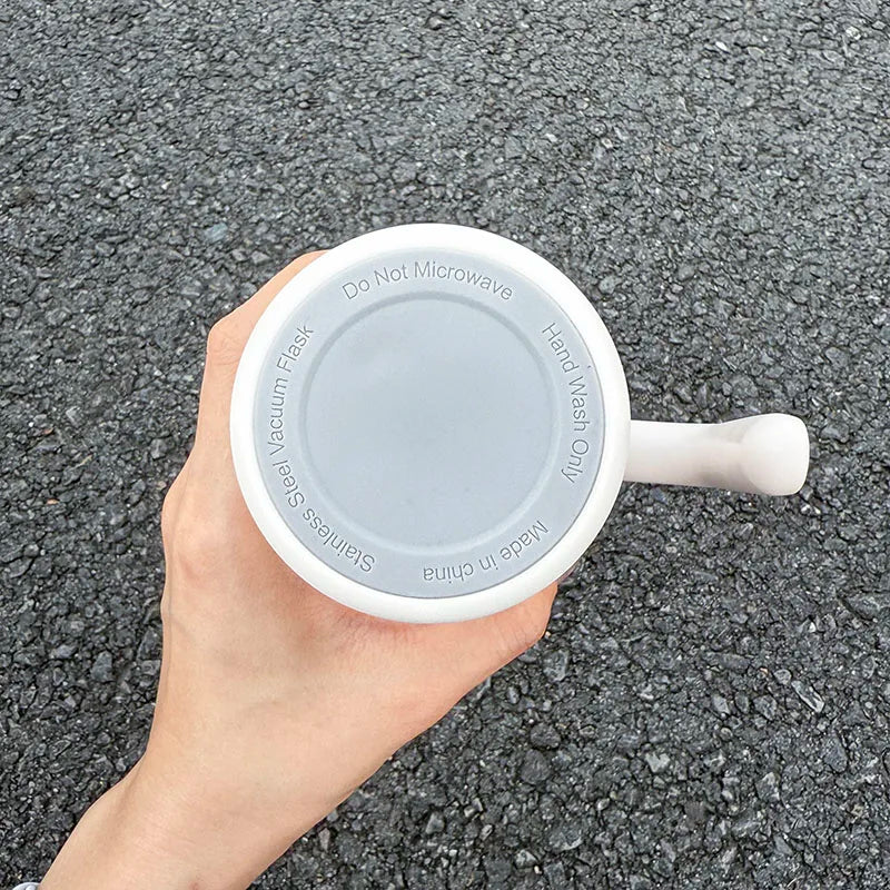 1pc Hello Kitty Insulated Car Cup (700ML) - Cute Double-Walled Cup for Cold Retention, Suitable for Outdoor & Office Use, with B